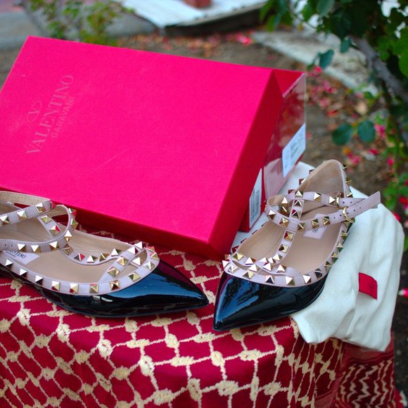 Valentino Women's Flats Size 37 EU/6.5W US - Picture 3 of 6